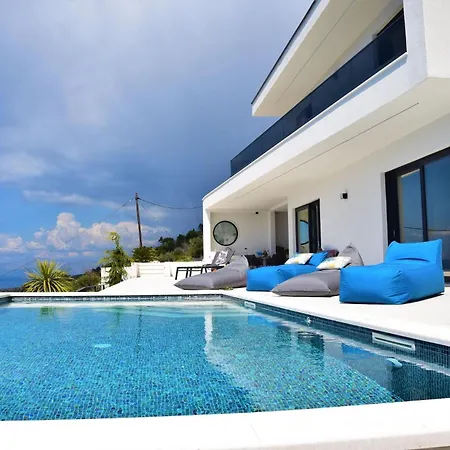 Design Skyblue Mit Pool Und Panorama Meerblick