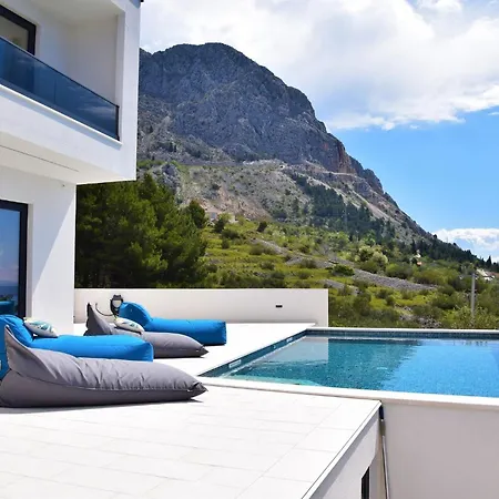 Villa Design Skyblue Mit Pool Und Panorama Meerblick Podgora