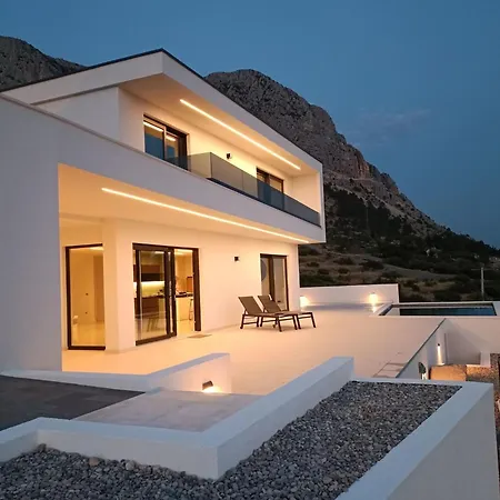 Design Skyblue Mit Pool Und Panorama Meerblick Podgora