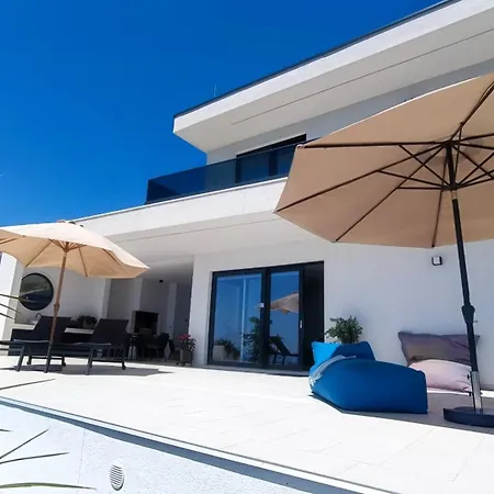 Design Skyblue Mit Pool Und Panorama Meerblick *