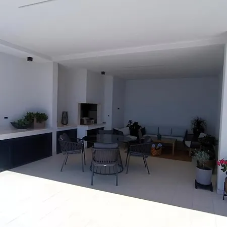 Design Skyblue Mit Pool Und Panorama Meerblick Villa *