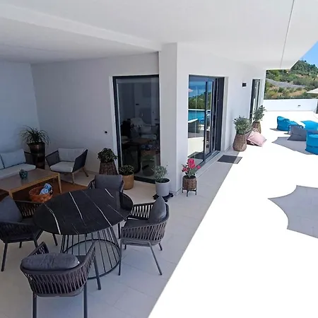 Villa Design Skyblue Mit Pool Und Panorama Meerblick *