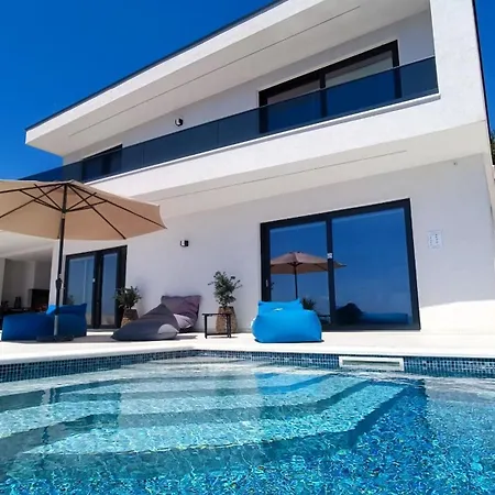 Villa Design Skyblue Mit Pool Und Panorama Meerblick