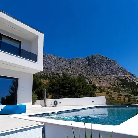 Design Skyblue Mit Pool Und Panorama Meerblick Villa